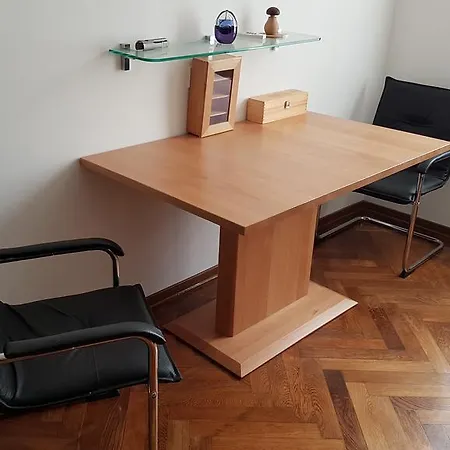 Апартаменти Modern Studio With Great View Брашов