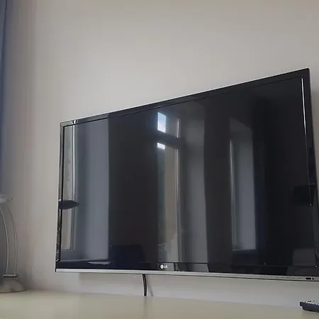 Апартаменти Modern Studio With Great View Брашов